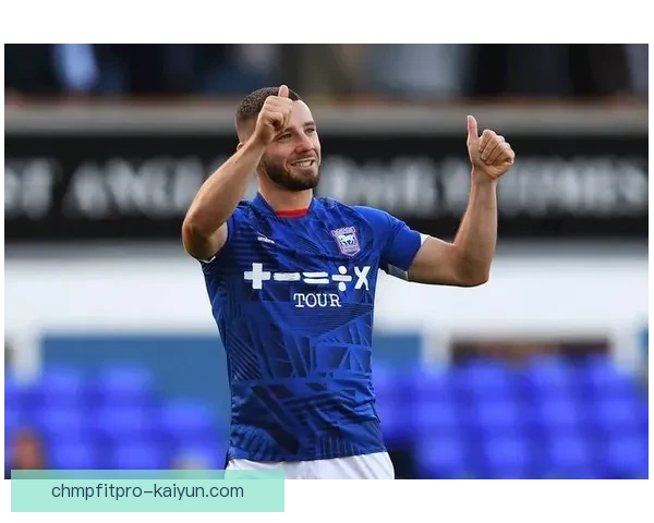 英超伊普斯维奇联赛杯表现回顾，状态稳健引人关注